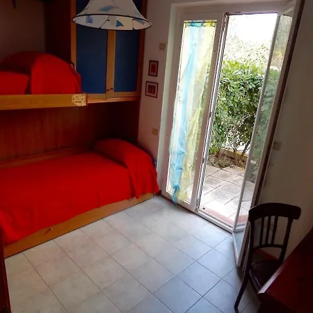 M102 - Marcelli, Nuovo Trilocale Con Giardino A 200mt Dal Mare * Marcelli